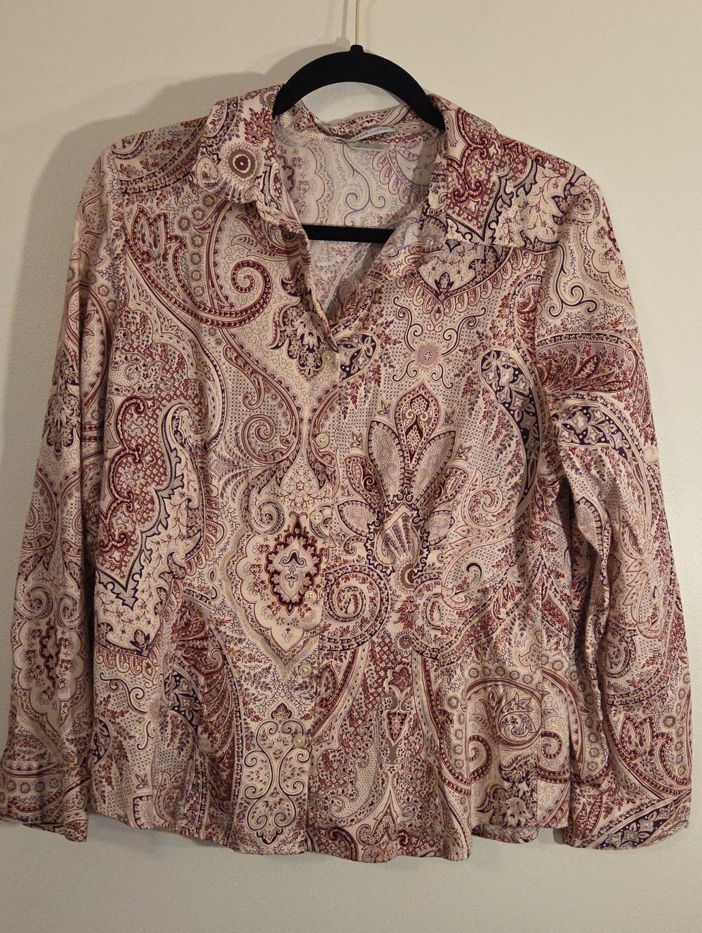 Van Heusen Laisley Long-Sleeve Fitted Button Down Women's Large